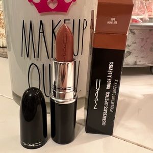 MAC LUSTREGLASS LIPSTICK #508 Hug Me